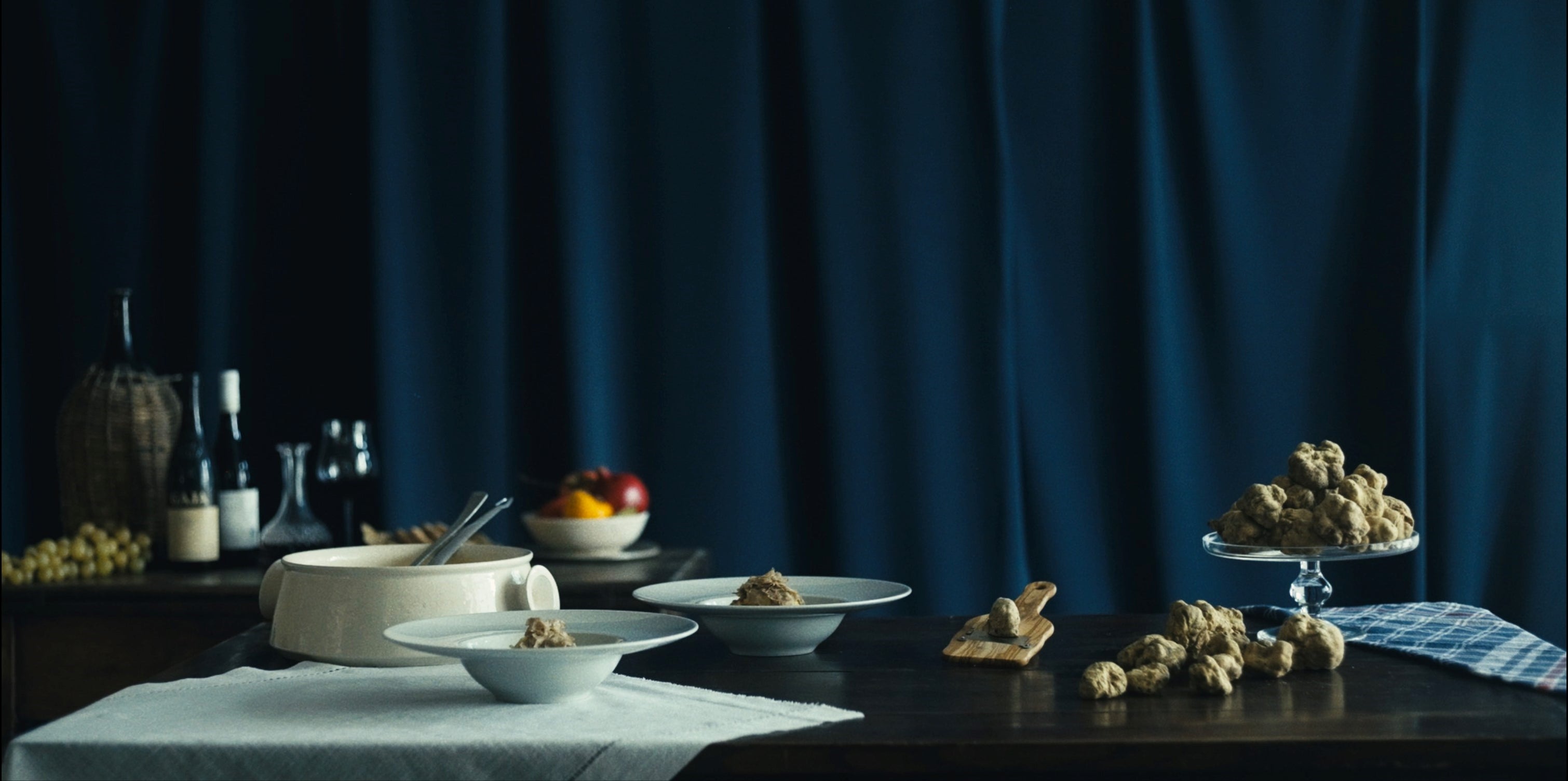 The White Alba Truffle Company Truffles Home Delivery — TARTUFLANGHE USA